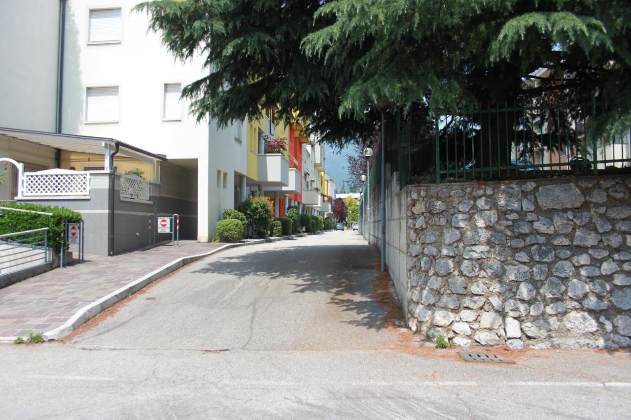 B&B Color Rovereto Роверето Экстерьер фото