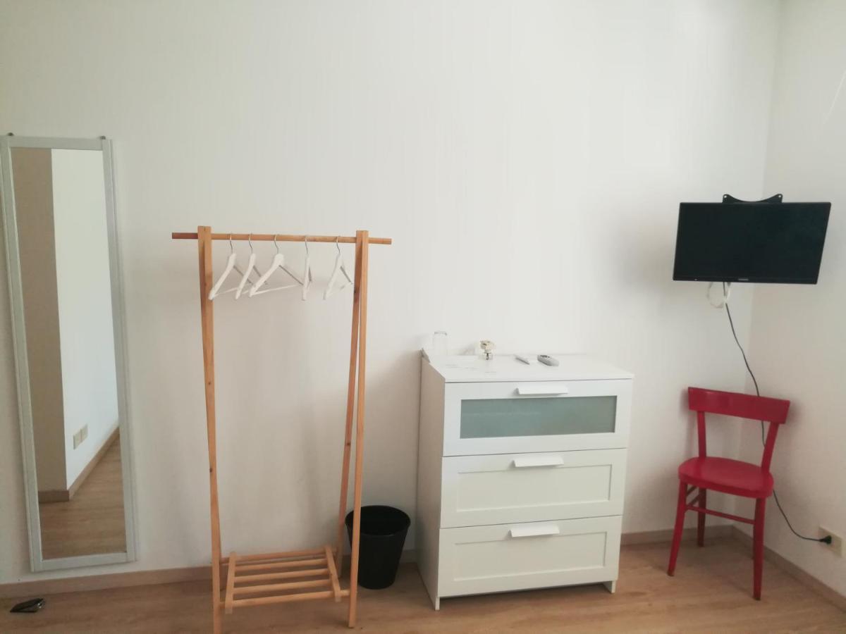 B&B Color Rovereto Роверето Экстерьер фото